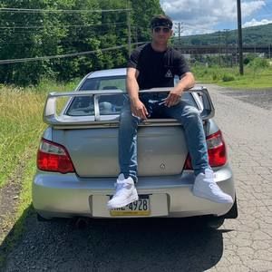 Meet your Posher, Ethan